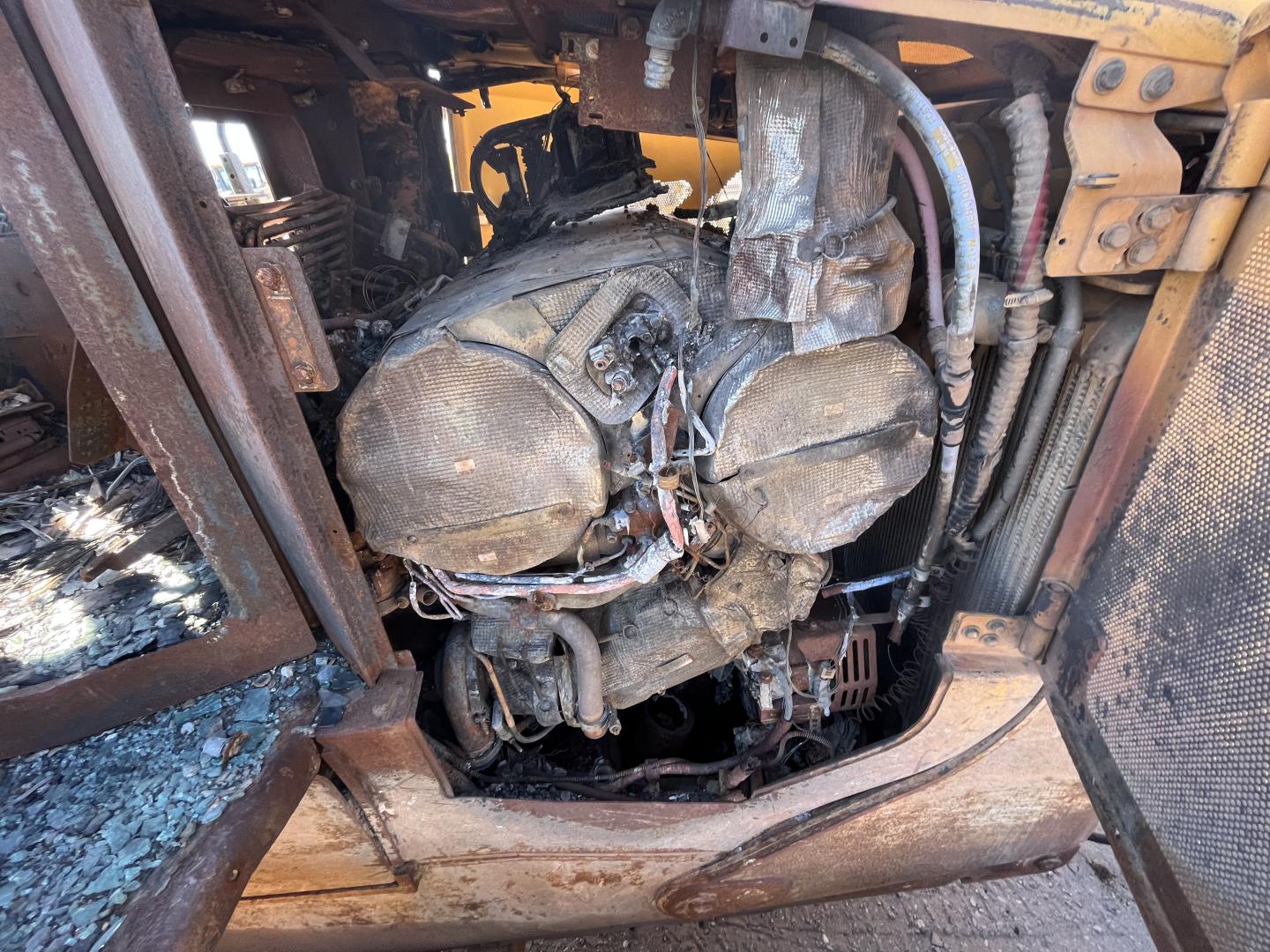 ./imagenes/INVOICE/2019/17392/TOPADOR FRONTAL CATERPILLAR D6T (25).JPG